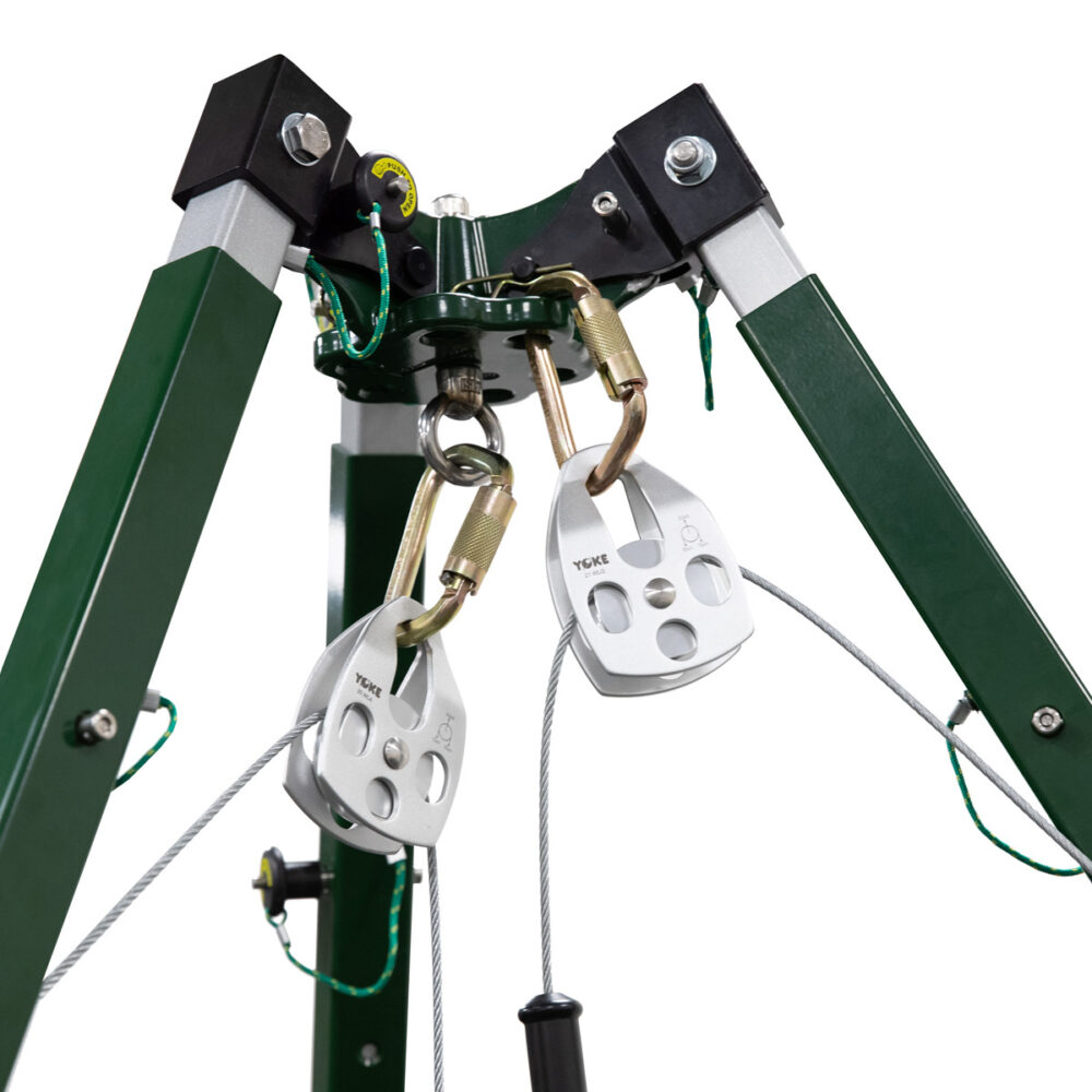 10′ Tech Tripod Kit: 65′ Personnel Winch, 65′ 3-Way Safewaze