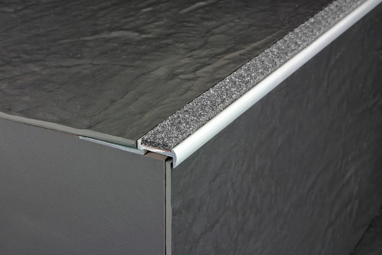 DISTAE 250 CM Aluminium Anodized Silver Insert 141078110-94 Dural Anthracite 94" ($30 Shipping 1+ Units)