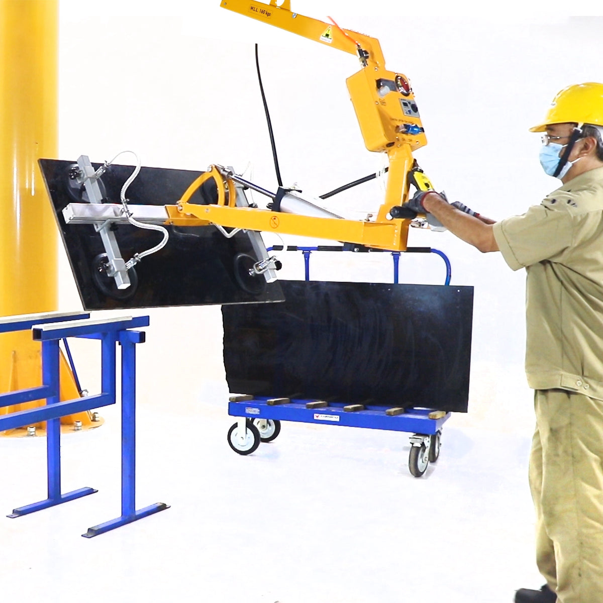 180º Rotation Vacuum Lifters 160kg Aardwolf