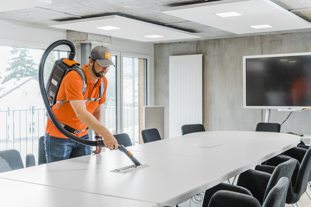 AERO BP E & B Backpack Vacuum Taski