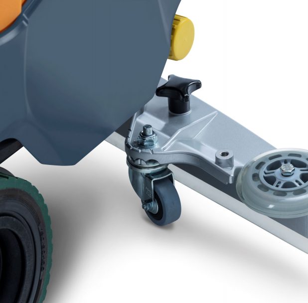 TASKI ULTIMAXX 1900 Roller Brush Walk-Behind Floor Scrubber Taski