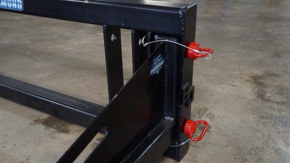 Blue Diamond® Skid Steer Sod Roller Blue Diamond Attachments