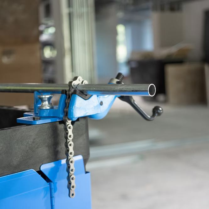 2-1/2" Bench Chain Vise for 4426 Pro-Series Service Cart Magnum
