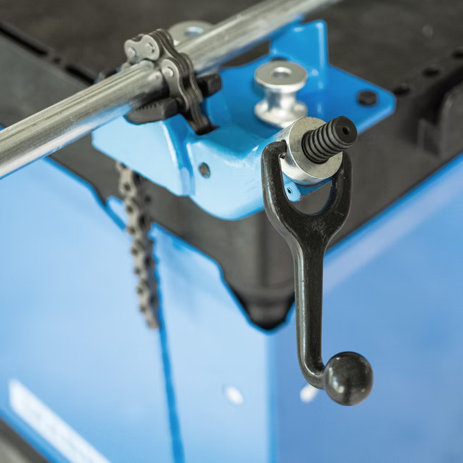 2-1/2" Bench Chain Vise for 4426 Pro-Series Service Cart Magnum