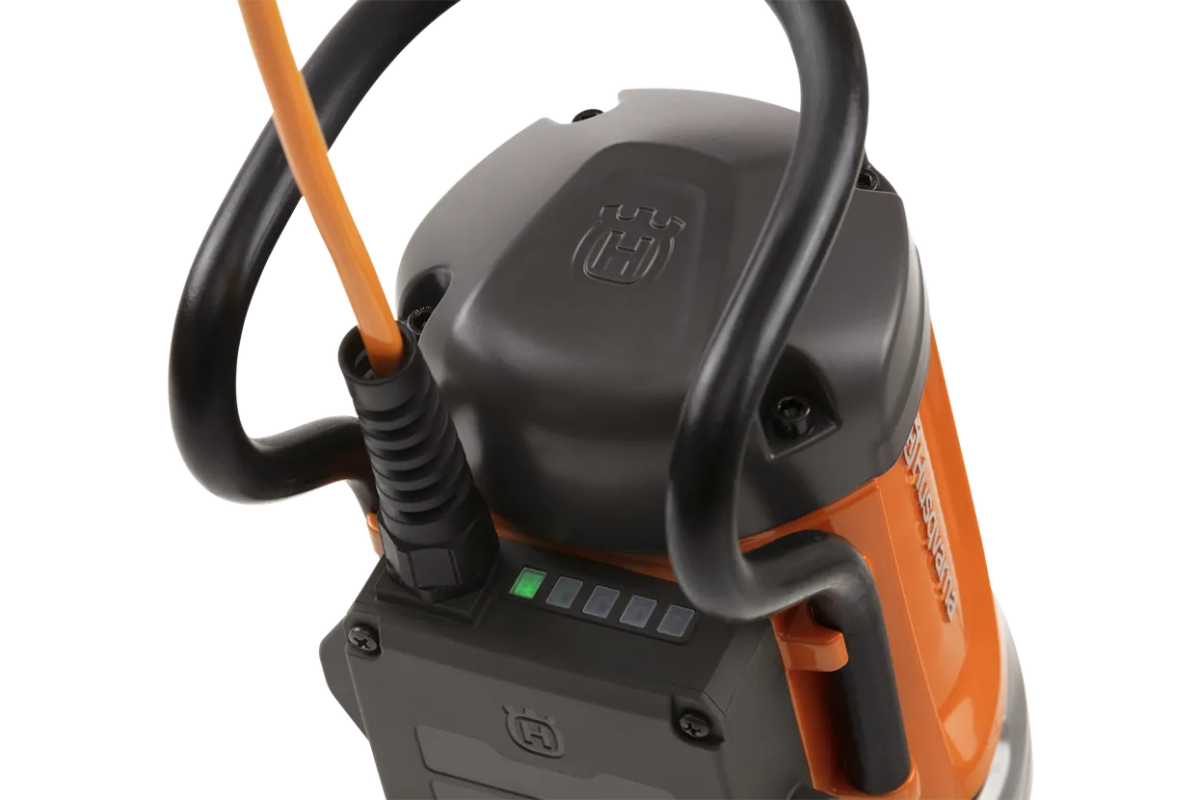 Husqvarna DM 400 Husqvarna