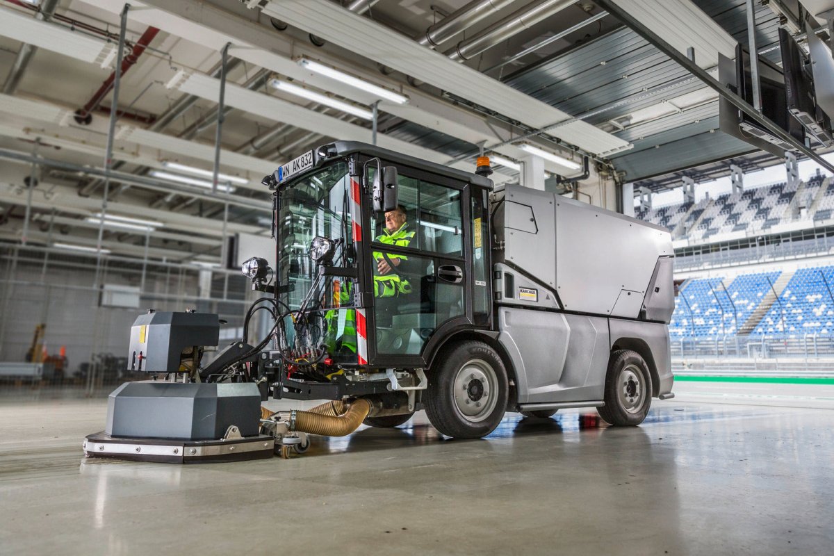 Karcher Street Sweeper MC 250 STAGE V Karcher