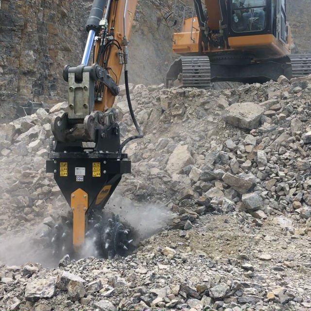 MB Excavator Drum Cutter - R900 MB Crusher