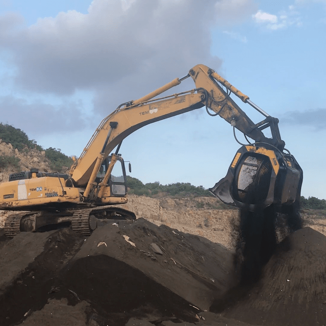 SCREENING BUCKETS MB-S18 S4 MB Crusher