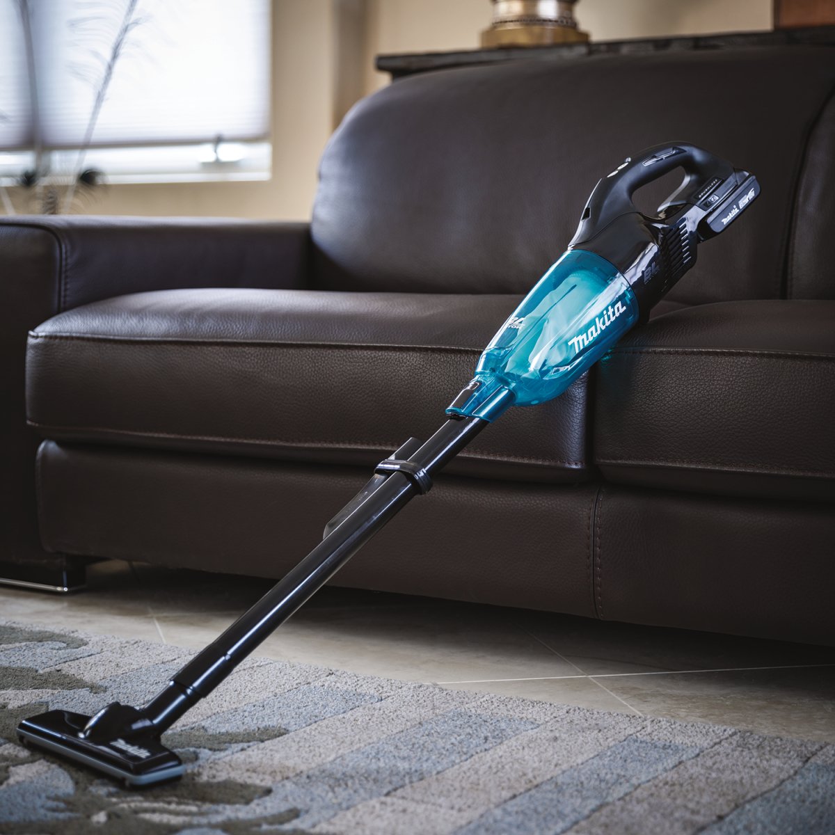 18V LXT® Lithium‑ion Compact Brushless Cordless 4‑Speed Vacuum, w/ Push Button (Tool Only) Makita
