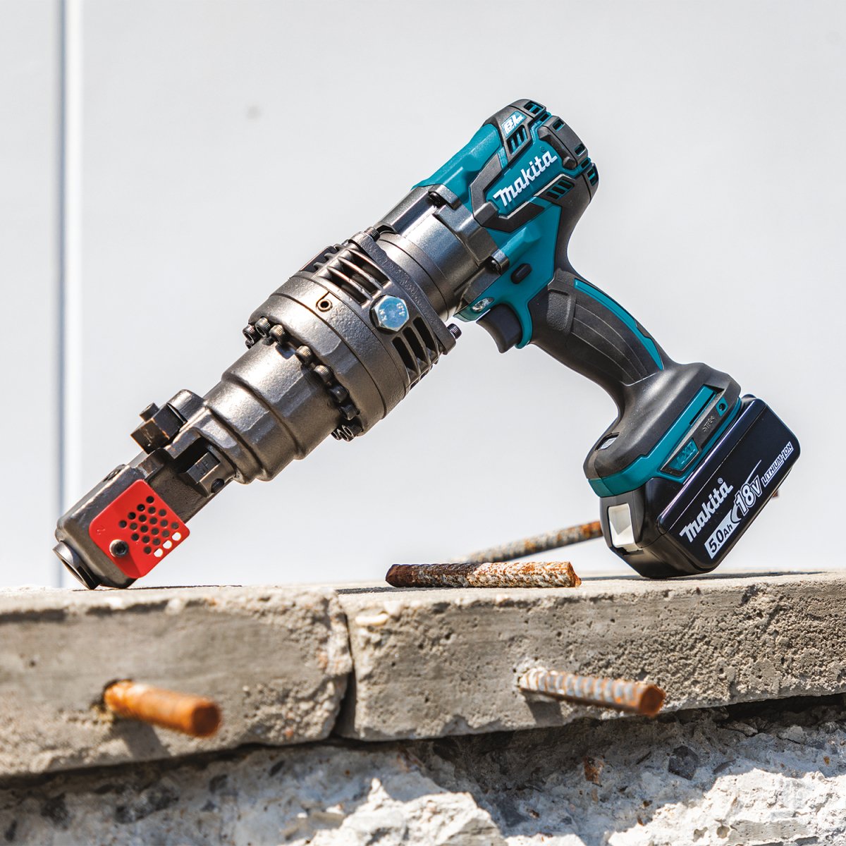 18V LXT® Lithium‑Ion Brushless Cordless Rebar Cutter Makita