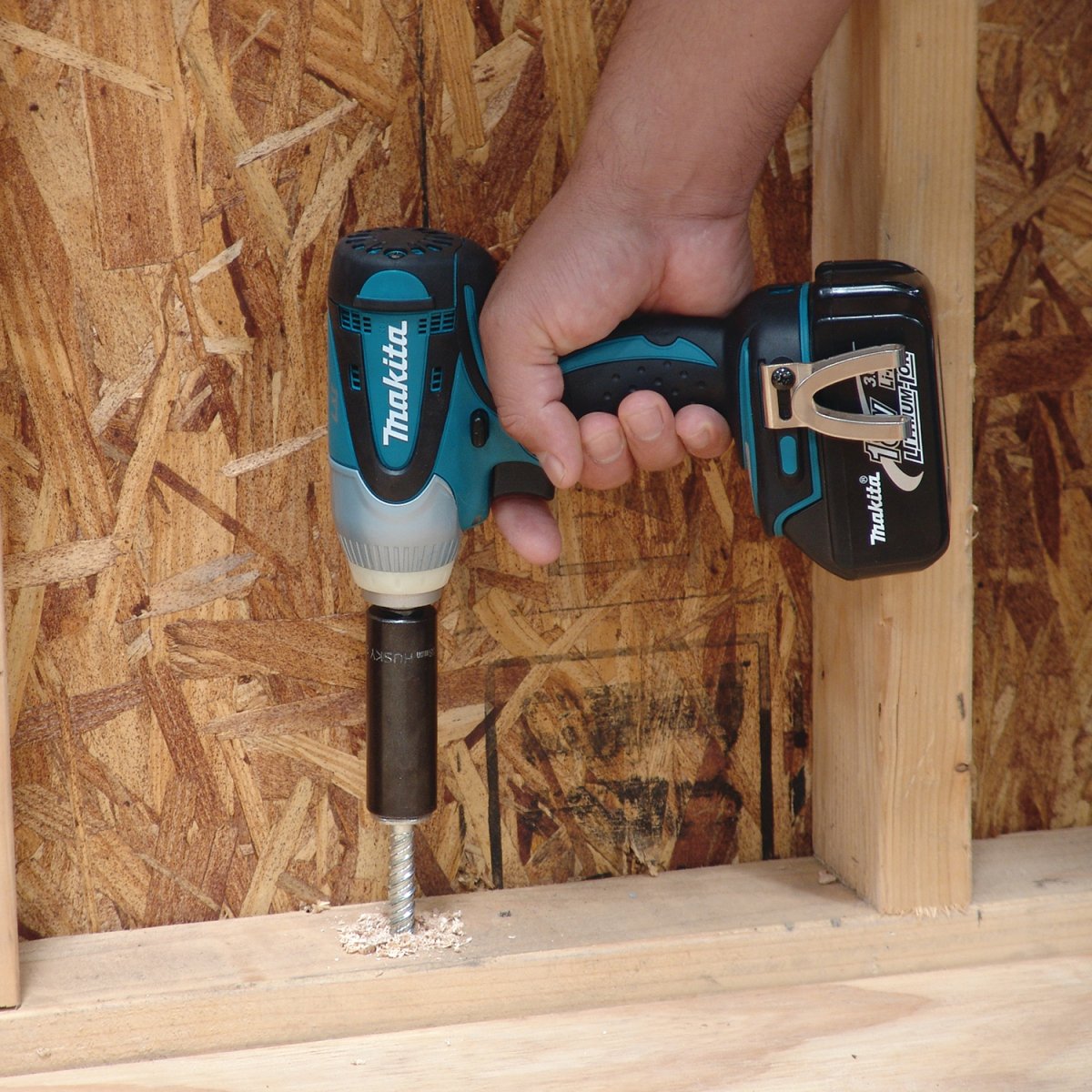18V LXT® Lithium‑Ion Cordless 1/2" Sq. Drive Impact Wrench Makita