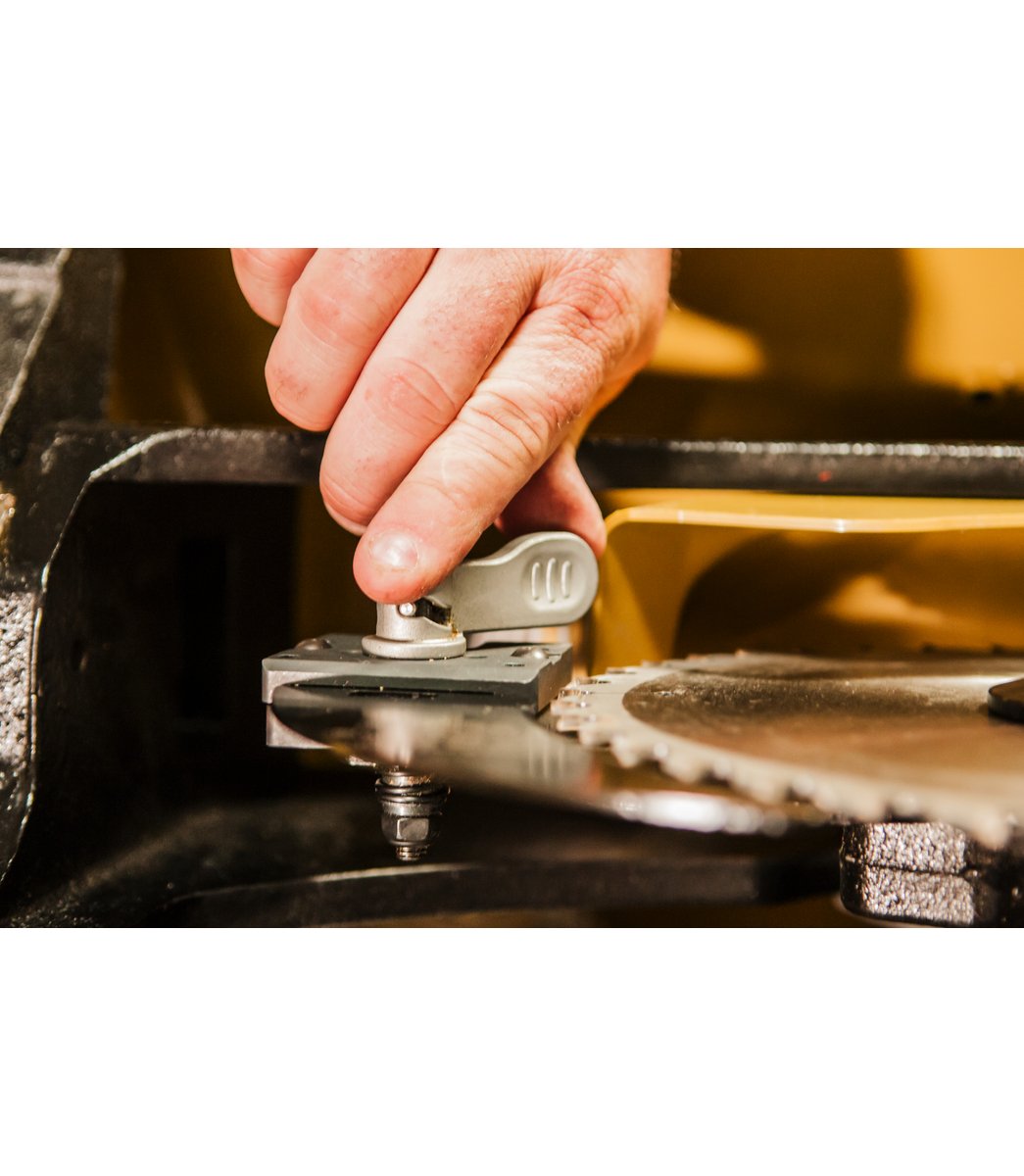 2000B table saw - 3HP 1PH 230V 30" RIP w/Accu-Fence Powermatic