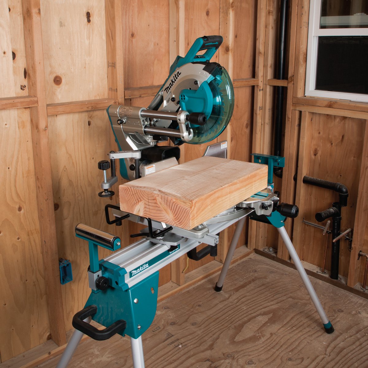 36V (18V X2) LXT® Brushless 10" Dual‑Bevel Sliding Compound Miter Saw, AWS® and Laser Makita