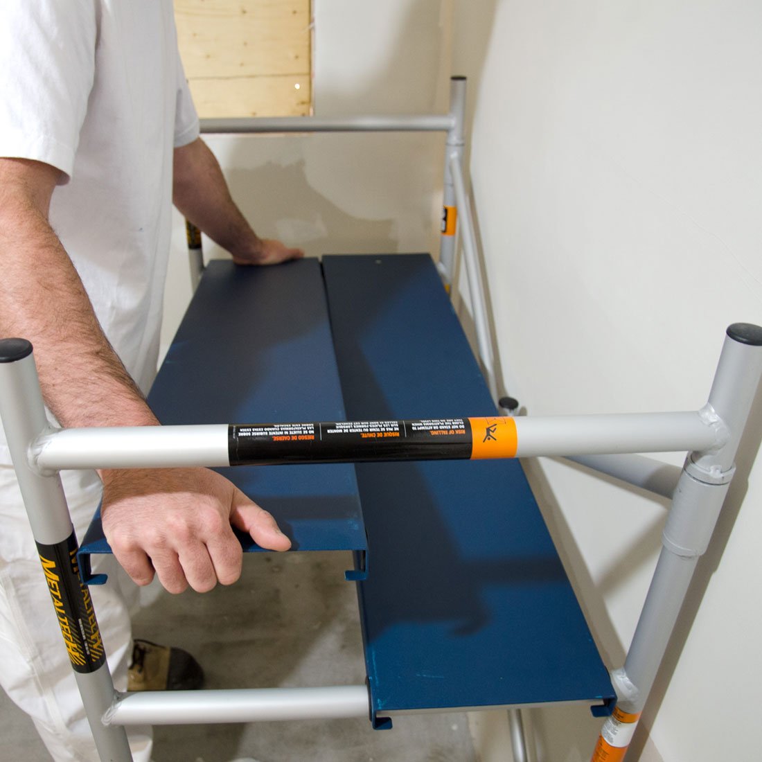 ALU SERIES™ 4’ MetalTech