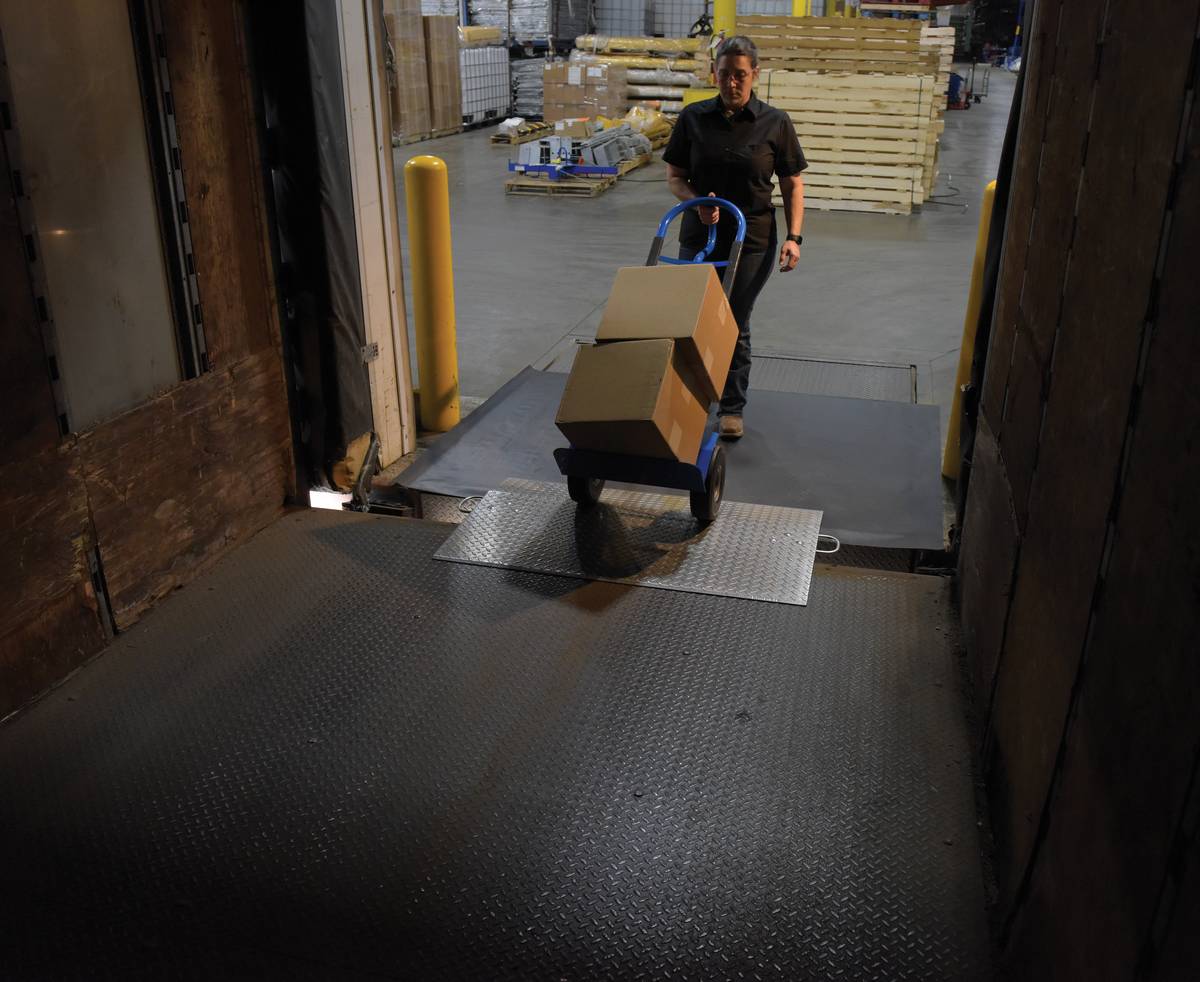 Aluminum Economizer Dockplates Vestil