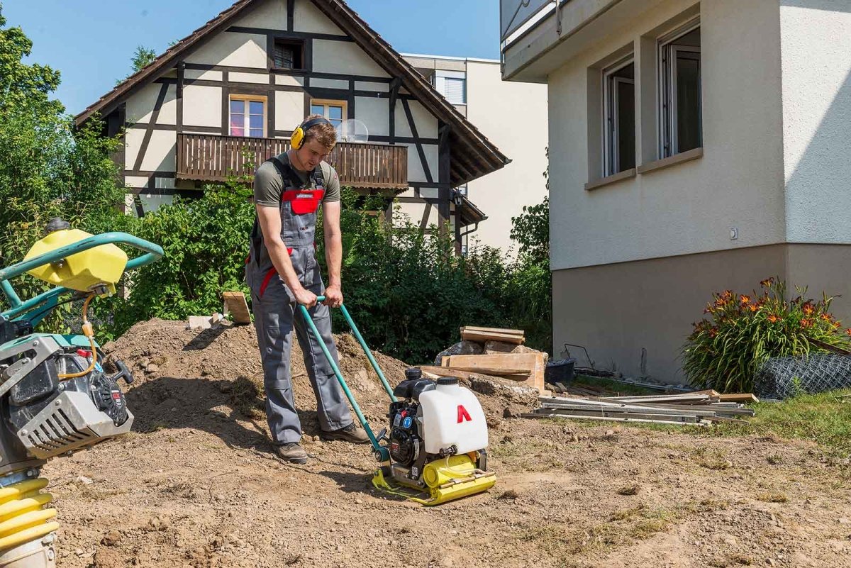 APF 10/33 Vibratory Plates Ammann