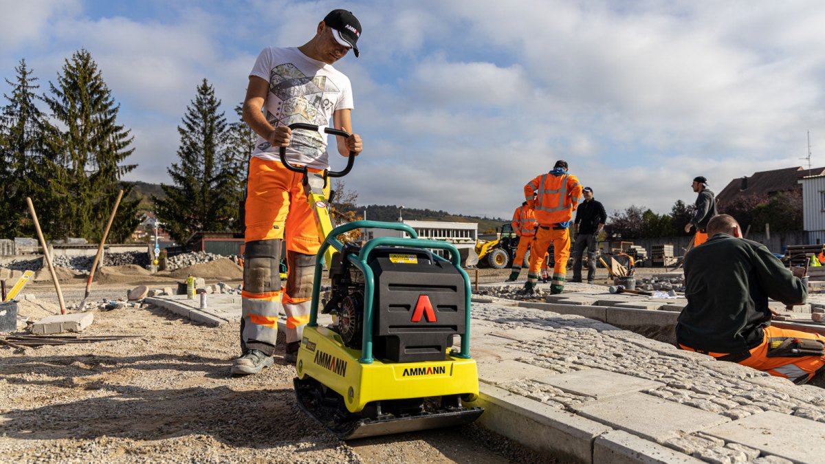 APR 22/40 Reversible Plates Ammann