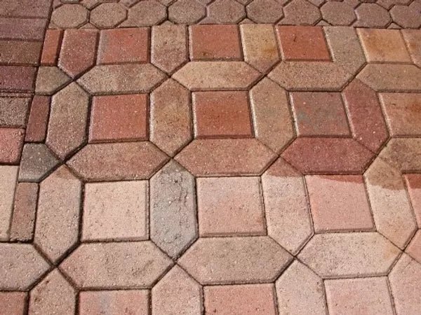 Cobble Loc with Grip Surface Logix