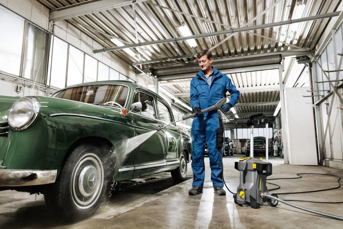 Commercial Cold Water Pressure Washer Pro HD 400 - Electric Karcher