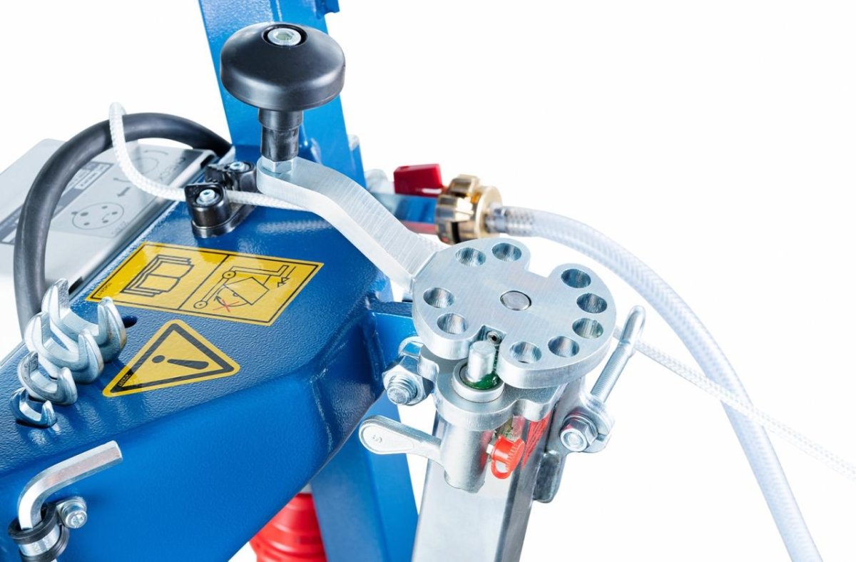 CompactCut 401 E Floor Saw Lissmac