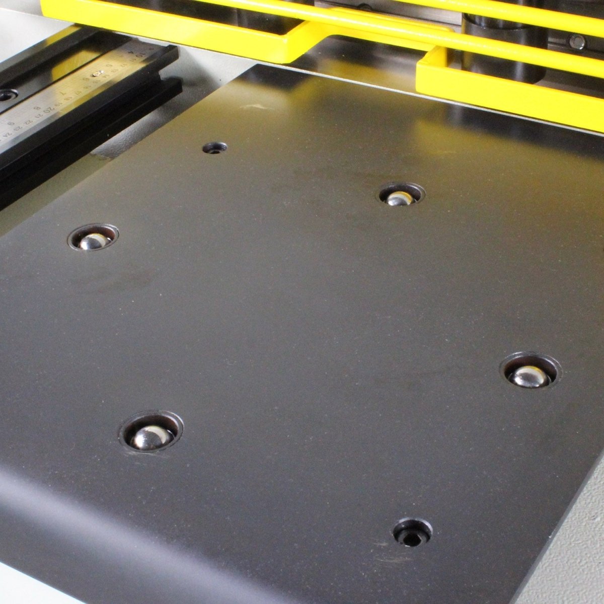 Hydraulic Sheet Metal Shear SH-5203-HD Baileigh