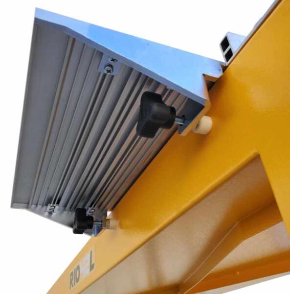 R1042L Stone Rail Saw SawMaster