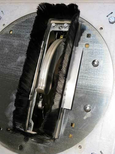 Sign Maker’s Series Vertical Panel Saw and Substrate Cutter Saw Trax