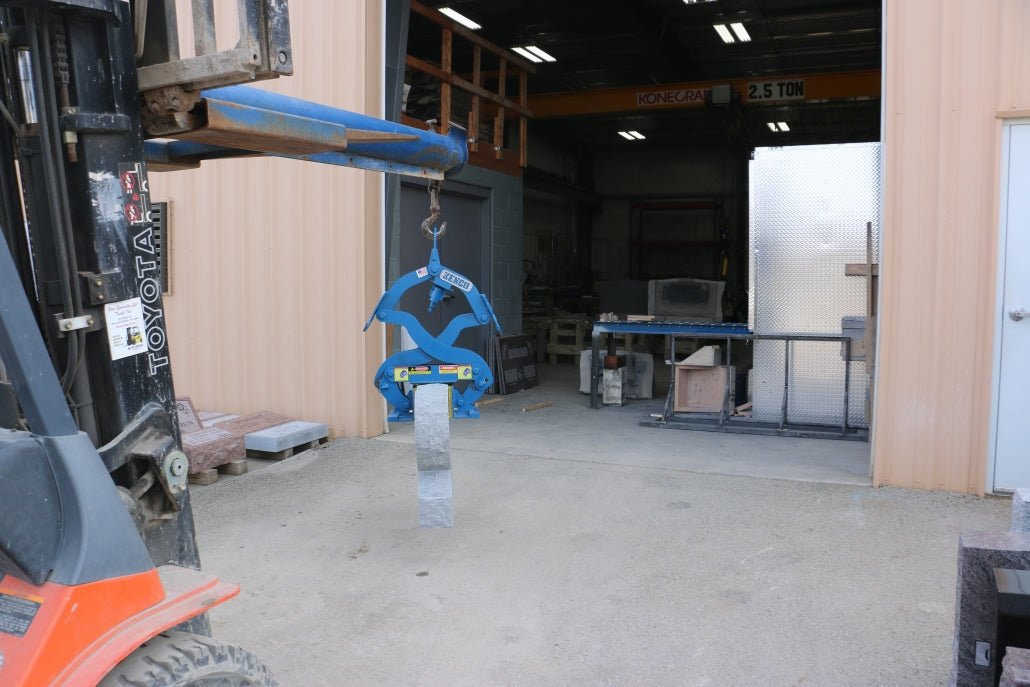 TSL15C4T16 Monument Lift Kenco