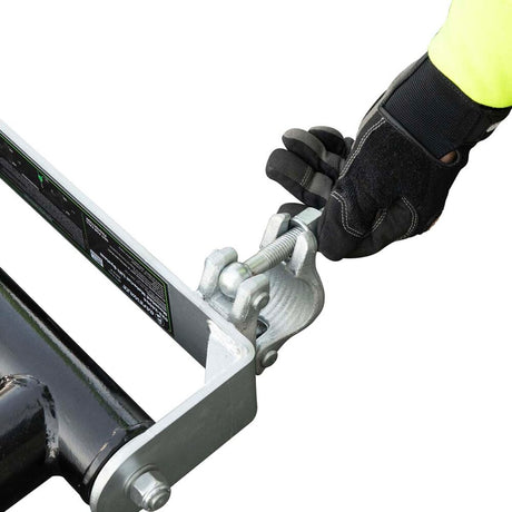 Mounted Material Lift System: 1.6”- 2” Clamps Safewaze