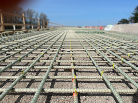 Non-Structural Fiberglass Rebar 4 MAX Bar (8M) MST Bar