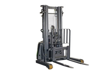 Lithium Walkie Reach Truck - Tallest Lift at 18 ft Lift Height EKKO