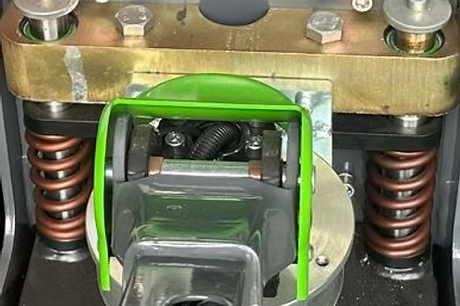 Electric Straddle Stacker EKKO