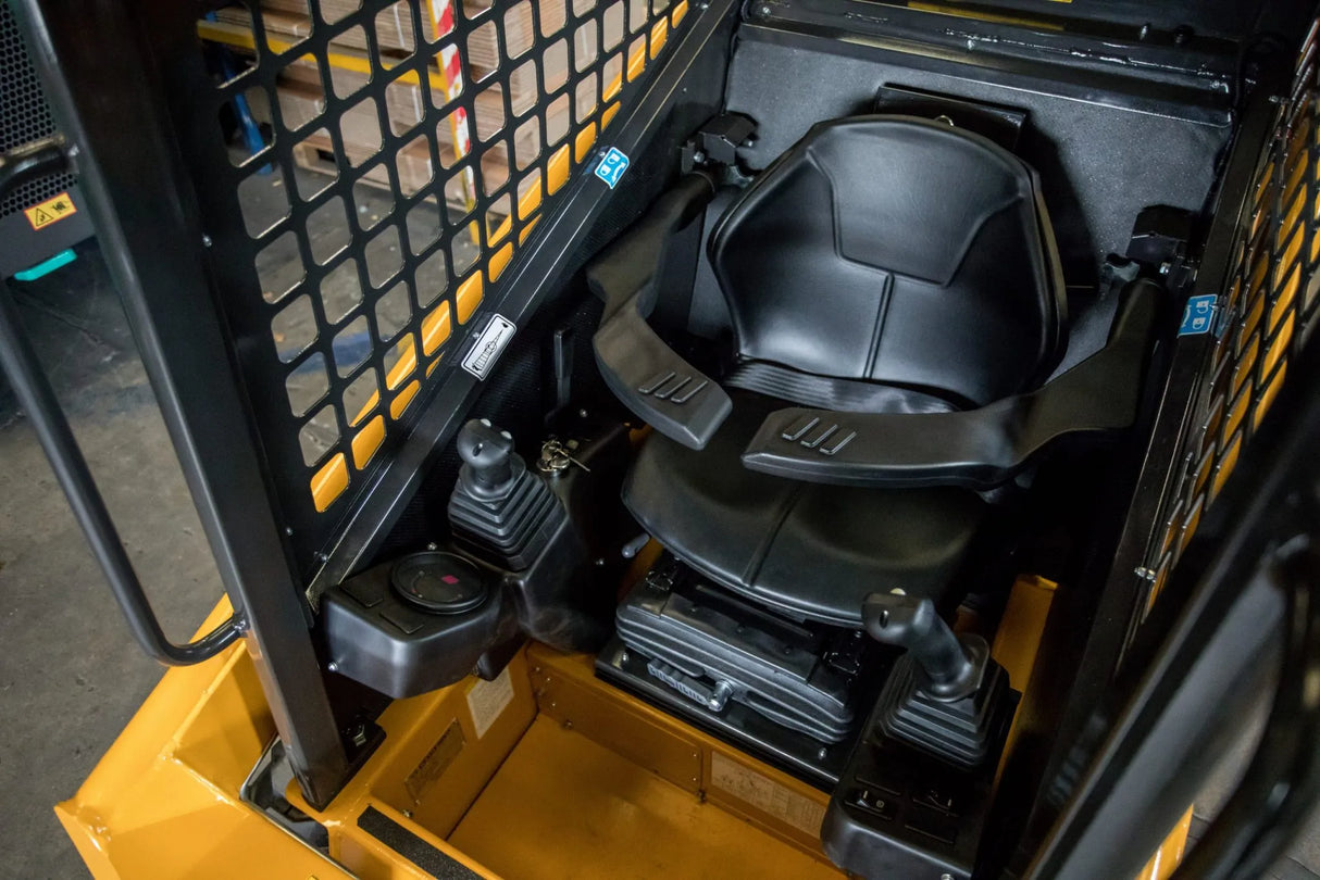 AS12 Mini Skid Steer Kato