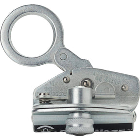 Self-Tracking Rope Grab Safewaze