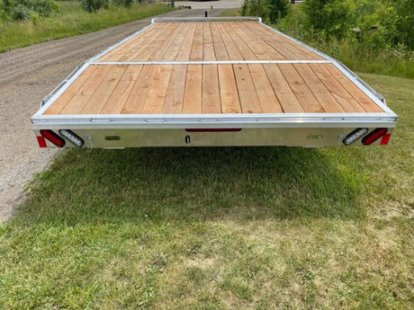 General & Medium Duty Deck Over Aluminum Open Trailer Legend Trailers