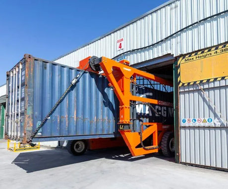 Combilift Straddle Carriers CombiLift