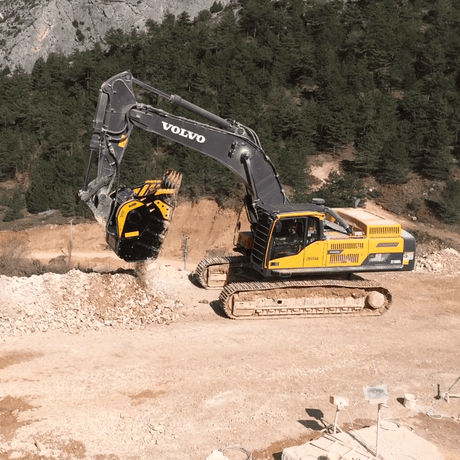 Bucket Crusher for excavator BF135.8 MB Crusher