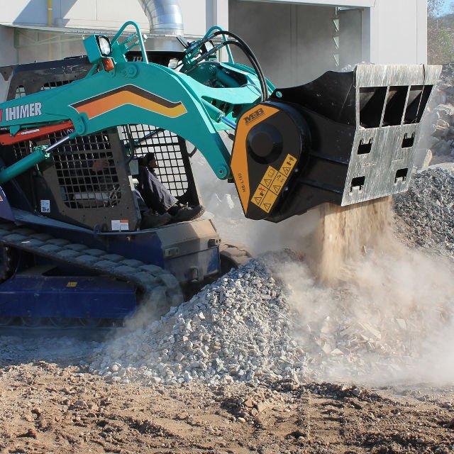 Bucket Crusher for excavator MB-L160 S2 - MB Crusher