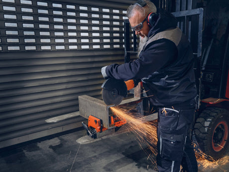 FEIN AlphaGrind LG 24-230 D Pro 9 in Angle Grinder 2,400 W FEIN