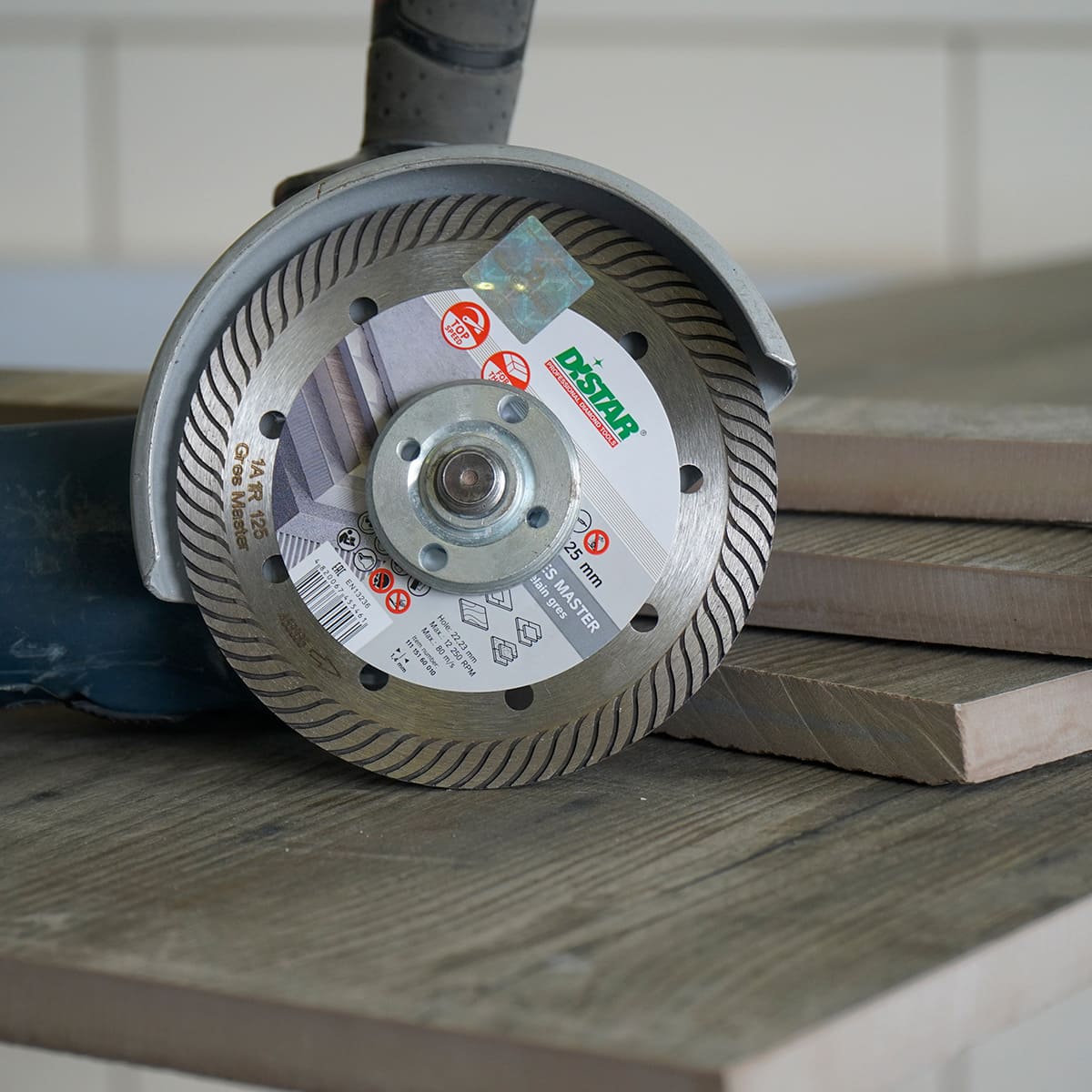 Diamond Cutting Blade 1A1R Gres Master Distar