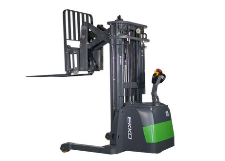 Walkie Reach Truck 3,300 lb Capacity with 138" Lift Height EKKO