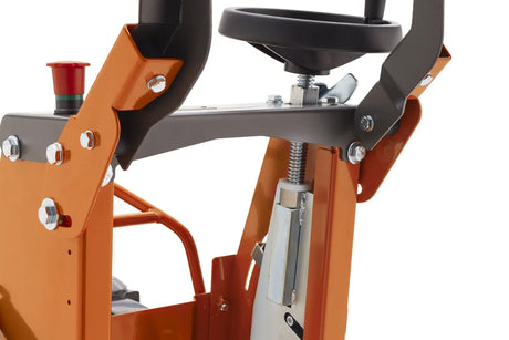 FS 400 LV Walk Behind Saw Husqvarna