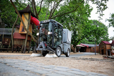 Karcher Municipal City Sweeper MC 80 (MIC 42) Karcher