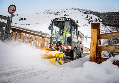 Karcher Street Sweeper MC 150 Karcher