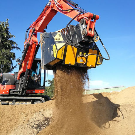 Padding Bucket for excavators, backhoe loaders, loaders and skid steer loaders MB Crusher