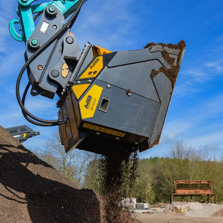 Padding Bucket for excavators, backhoe loaders, loaders and skid steer loaders MB Crusher