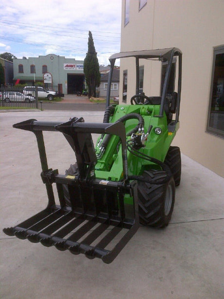 Root Grapple – Mini Series Blue Diamond Attachments