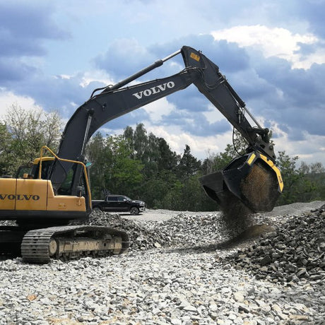 SCREENING BUCKETS MB-S18 S4 MB Crusher