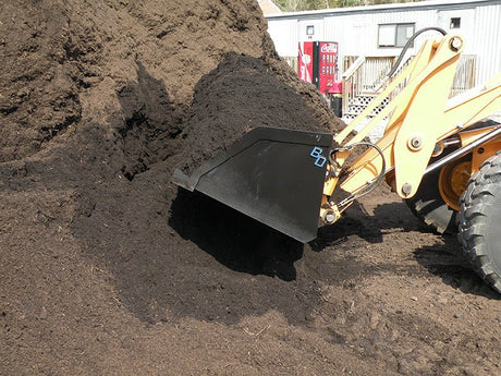 Snow And Mulch Bucket – Standard And Heavy Duty Blue Diamond Attachments