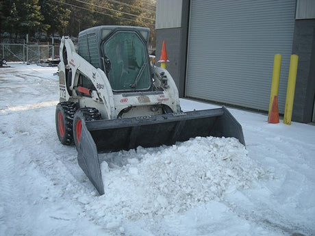 Snow And Mulch Bucket – Standard And Heavy Duty Blue Diamond Attachments